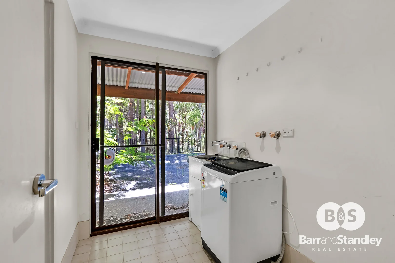 Additional image 9 of 4 Hale Avenue, Molloy Island WA 6290