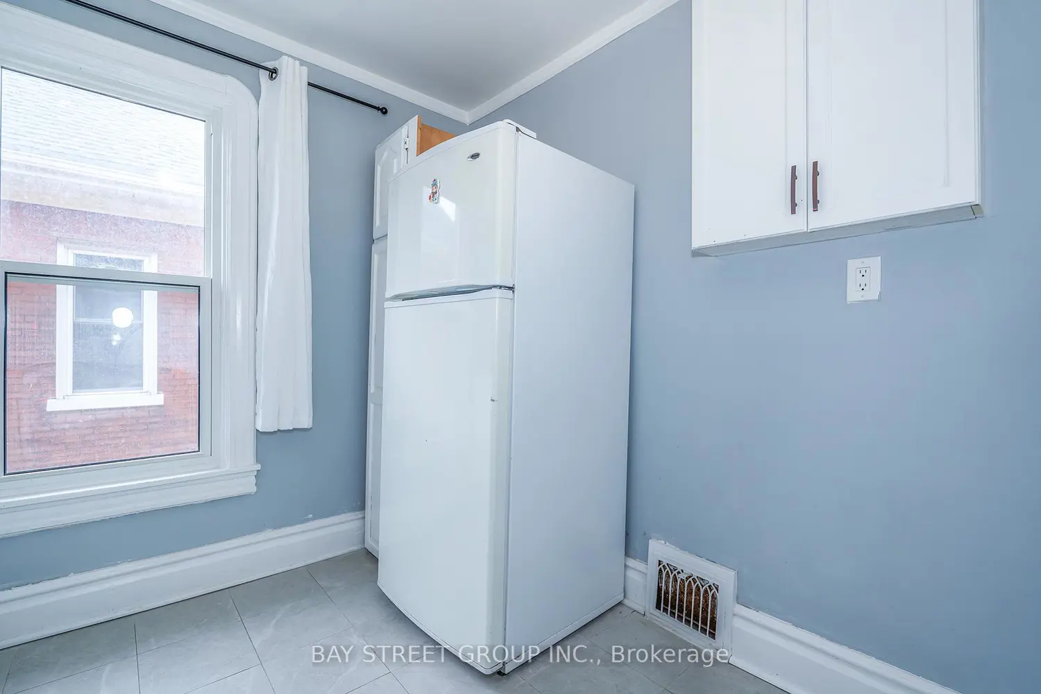 Additional image 11 of 4308 Ellis Street