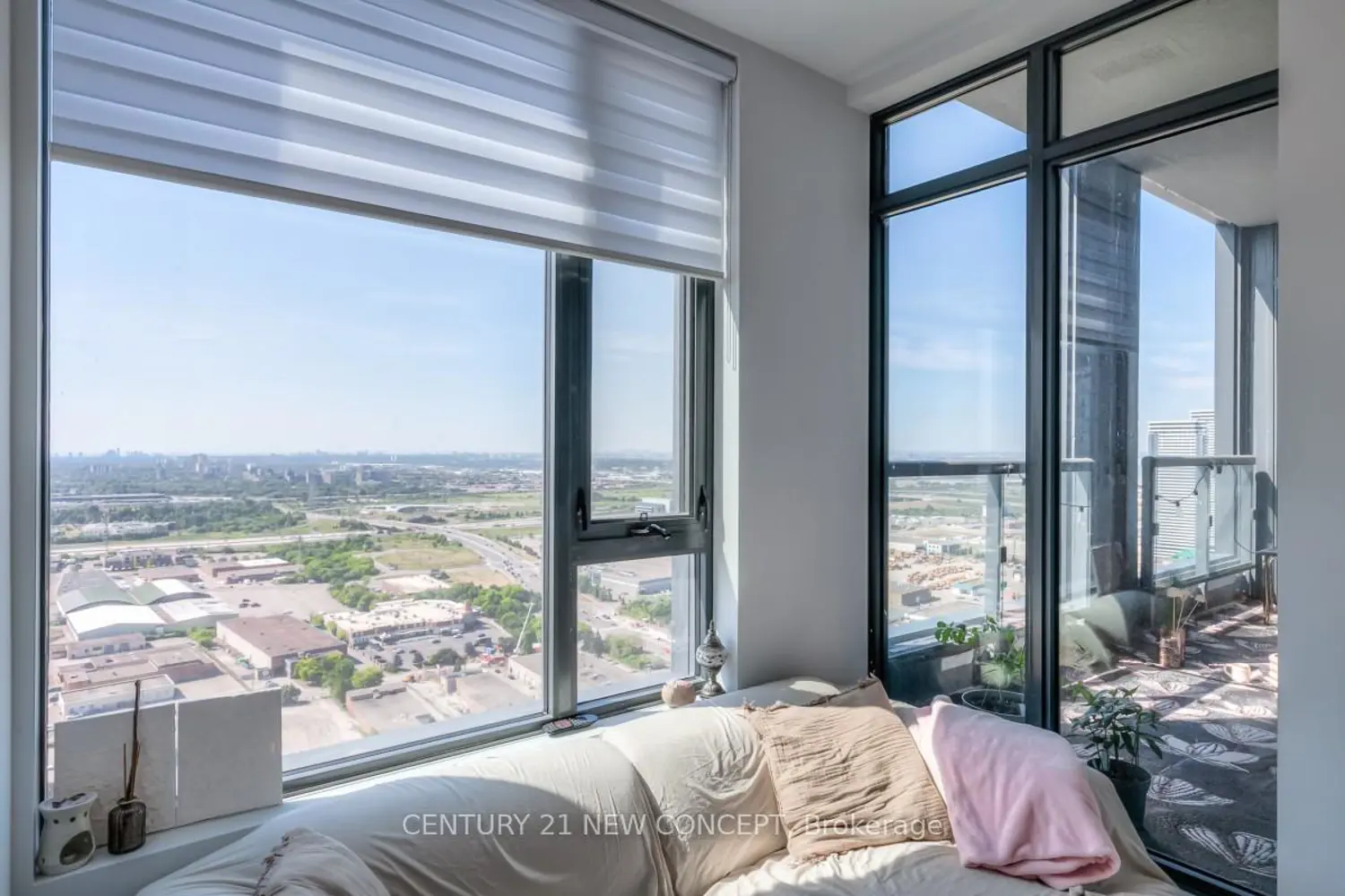 Additional image 8 of 2920 Highway 7 Road 3301