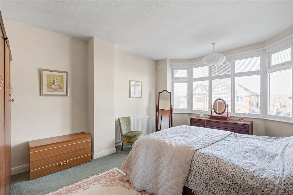 Additional image 13 of 3 bed semi-detached house for saleFarm Road, Chilwell, Nottingham NG9