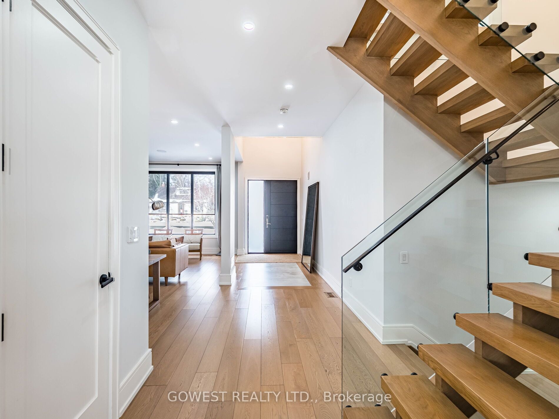 Additional image 6 of 402 Niar Avenue, Mississauga, ON, L5G 1W3