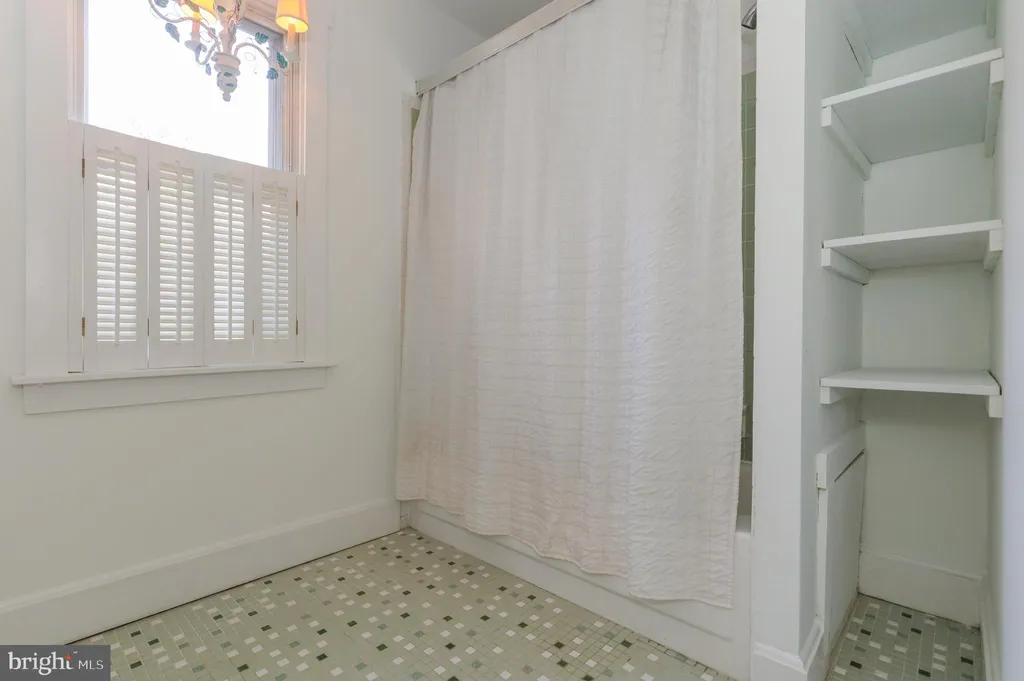 Additional image 10 of 1019 N Monroe Street, Wilmington, DE 19801