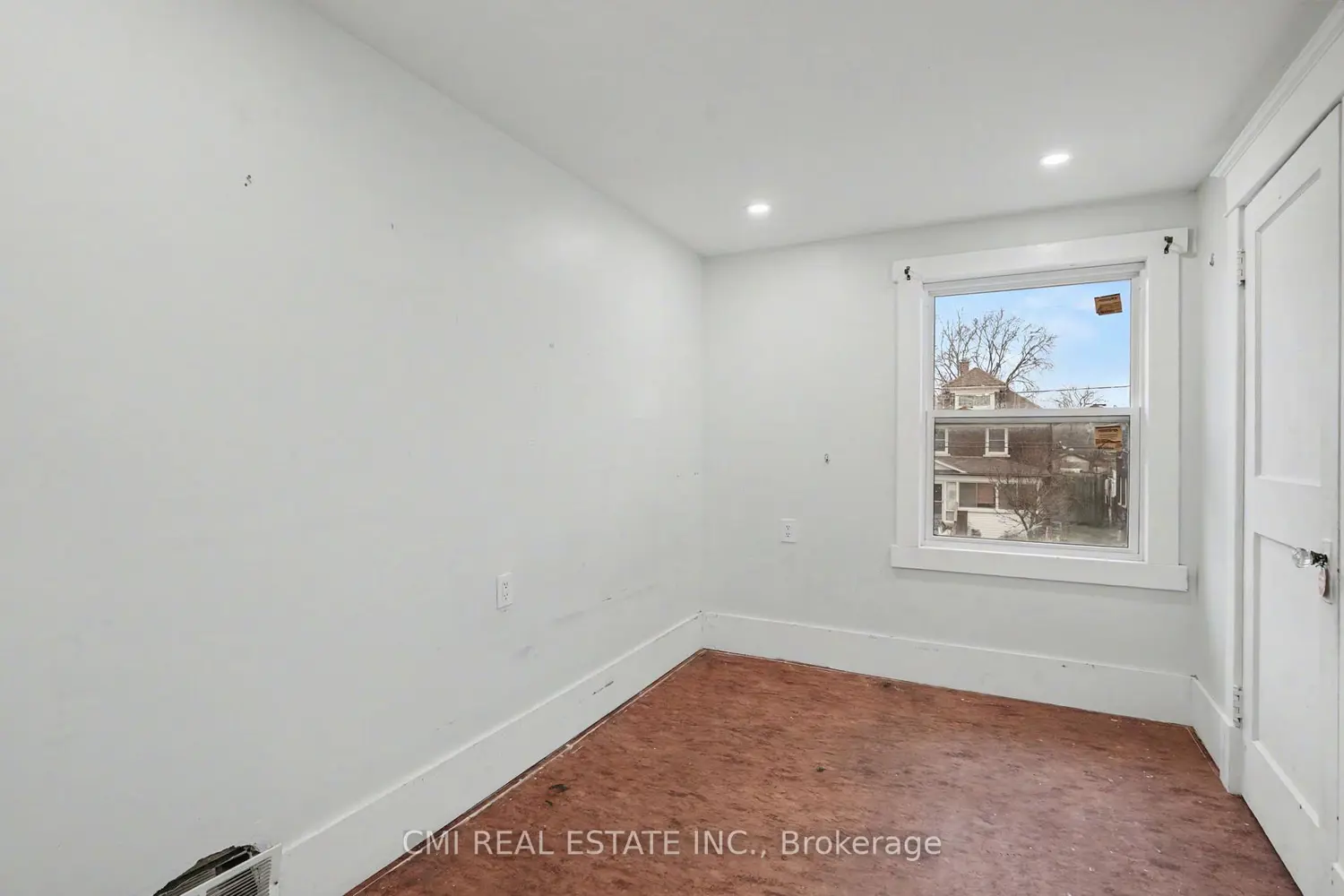 Additional image 11 of 4824 Fourth Avenue