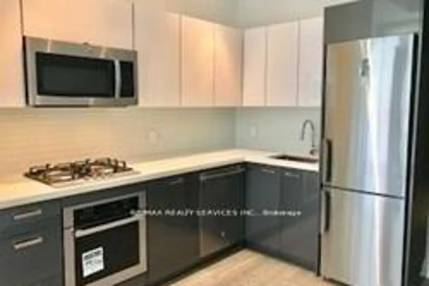 Additional image 4 of 608 Richmond Street 205