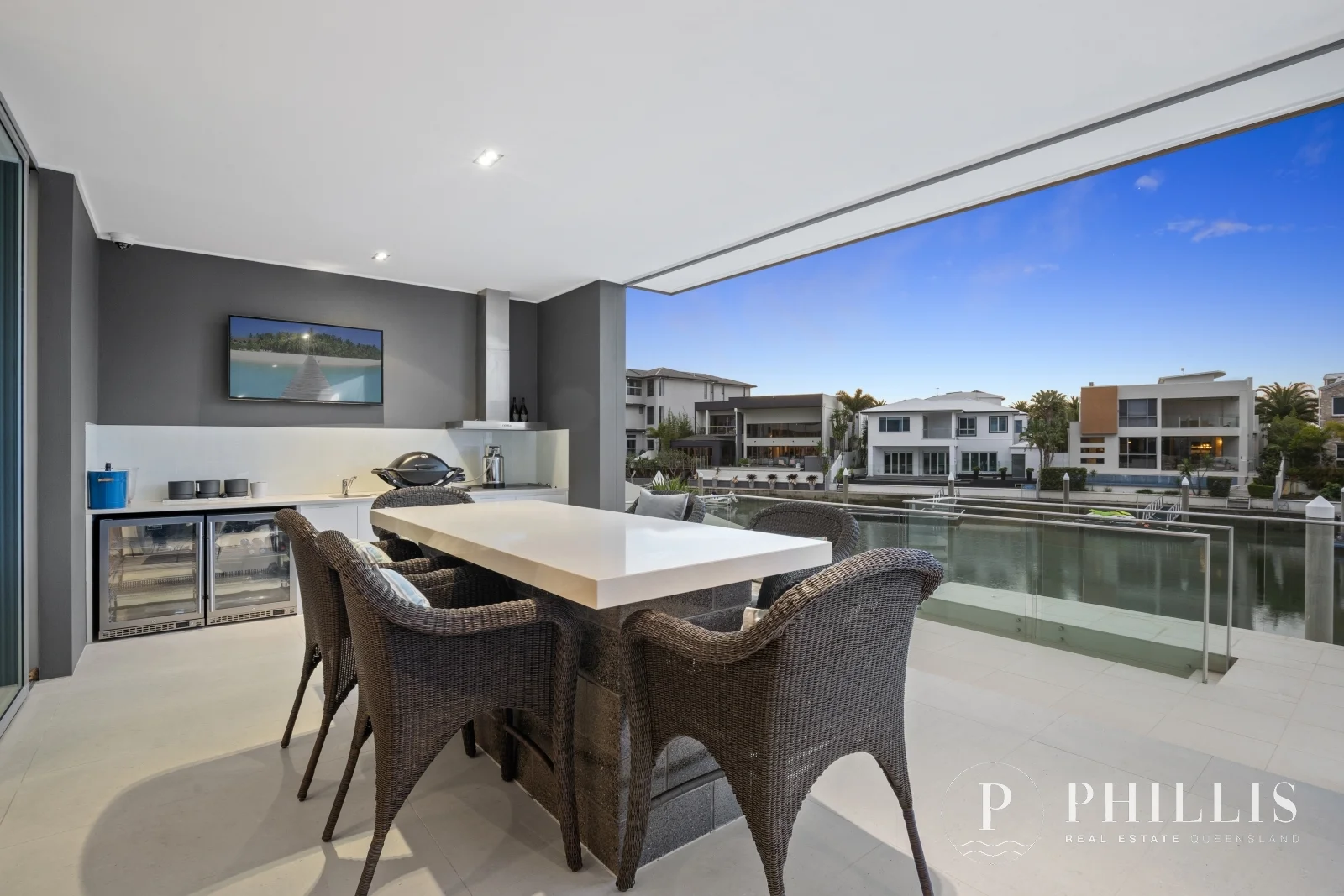 Additional image 10 of 26-28 Royal Albert Crescent, Sovereign Islands QLD 4216