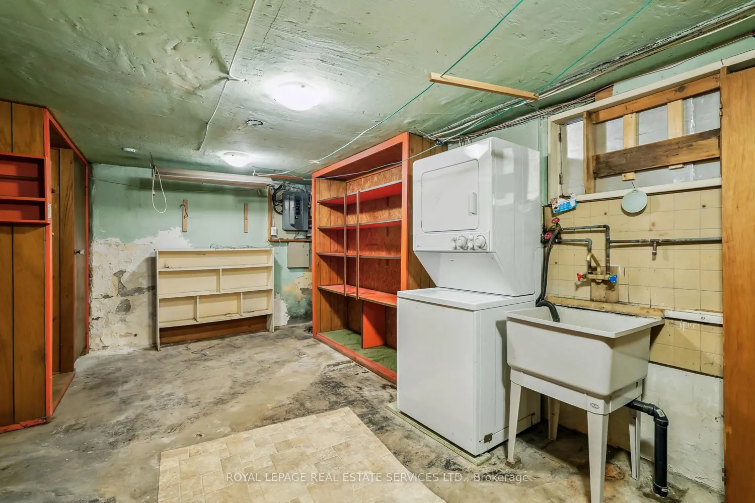 Additional image 17 of 326 Lawrence Avenue