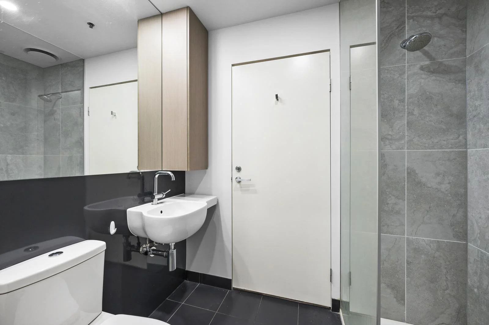 Additional image 3 of 21/4 Bik Lane, Fitzroy North VIC 3068