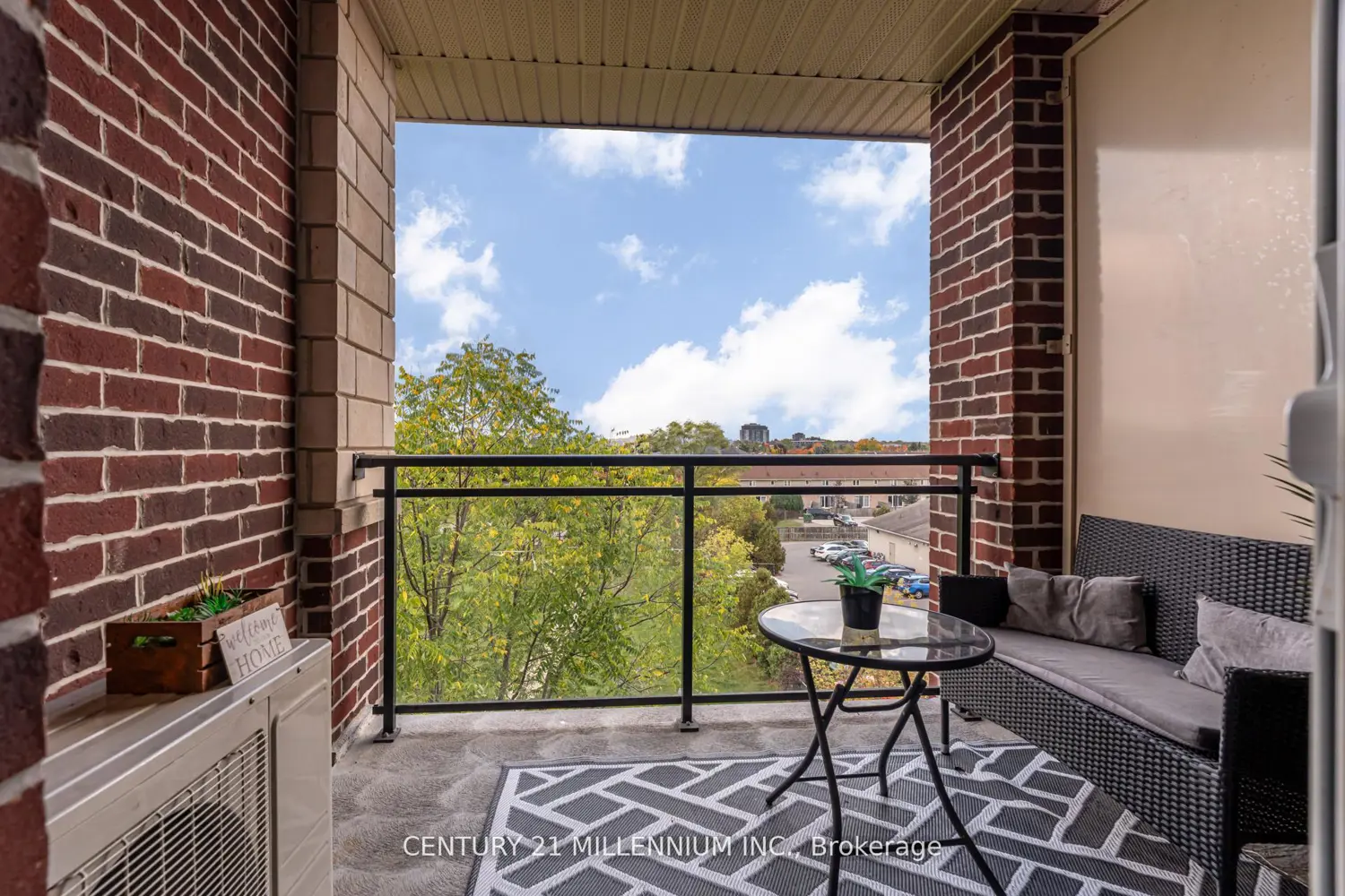 Additional image 15 of 1440 Gordon Street 414