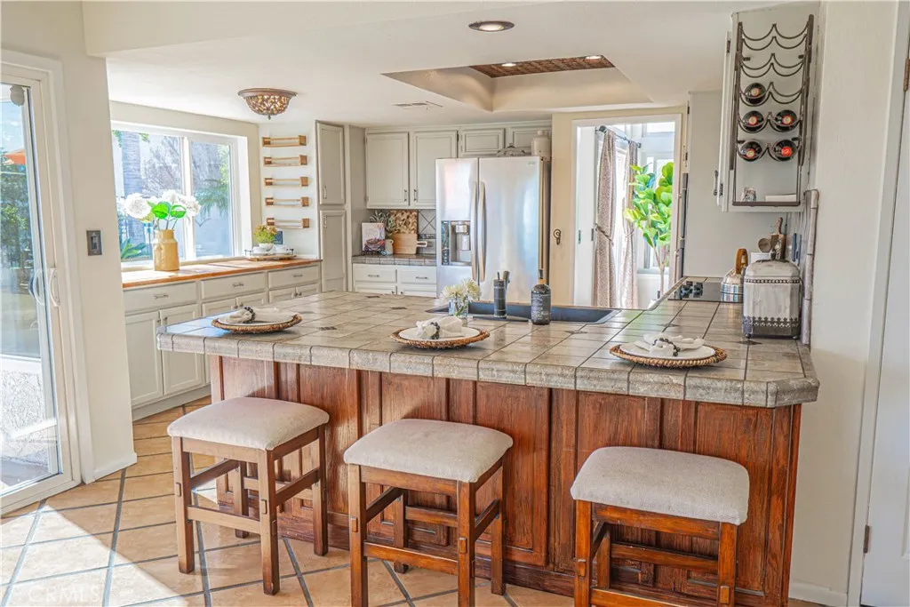 Additional image 87 of 25042 Hollyhock Court, Stevenson Ranch, CA 91381