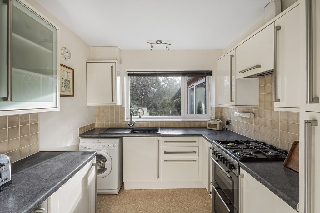 Additional image 2 of 2 bed detached bungalow for saleHurst Rise Road, Oxford OX2