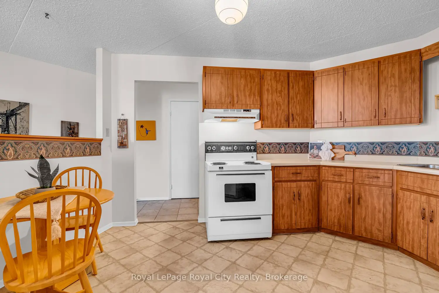 Additional image 10 of 22 Marilyn Drive 803