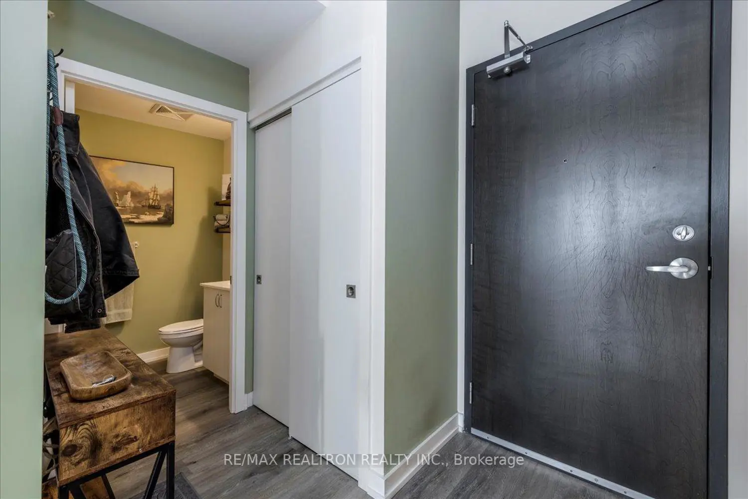 Additional image 4 of 430 Essa Road 224