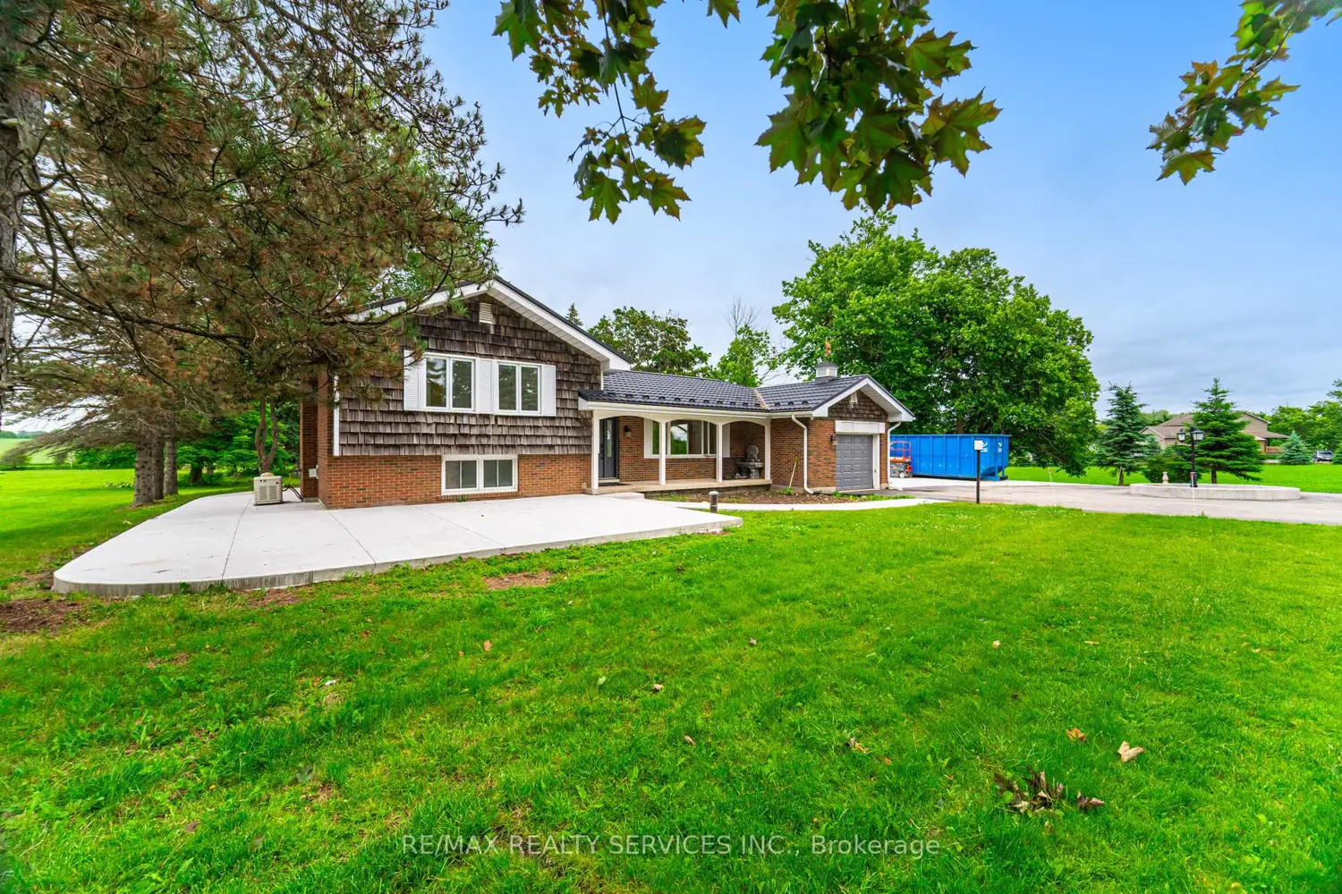 5587 Wellington Rd 86 Road photo 3