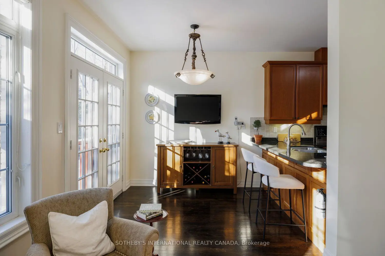 Additional image 8 of 463 Crossing Bridge Place