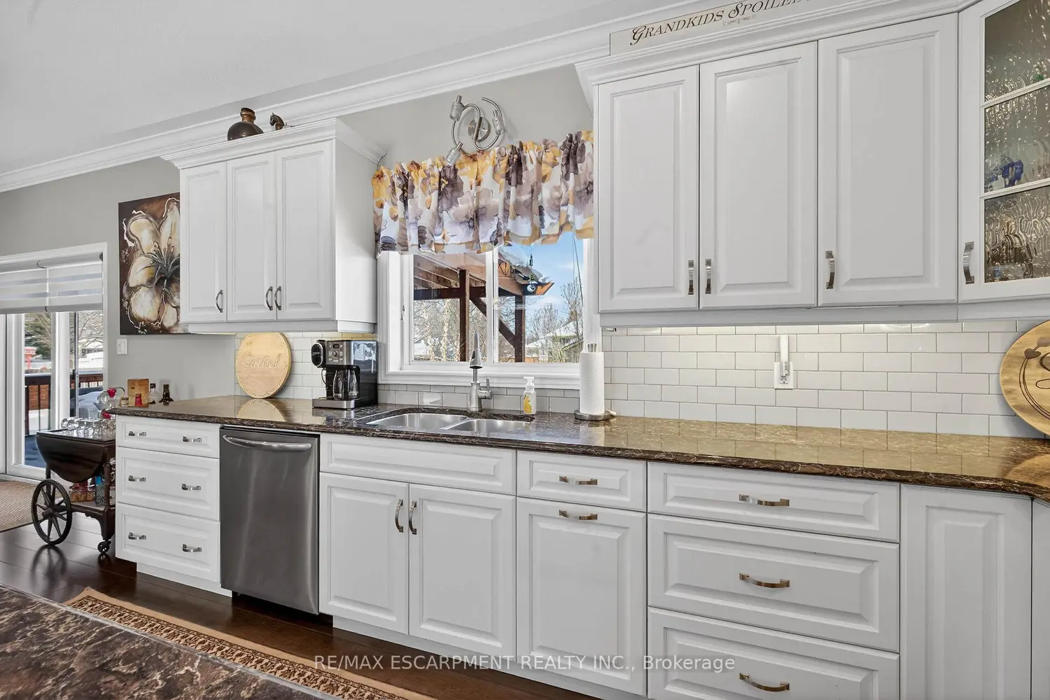 Additional image 2 of 49 Postma Drive