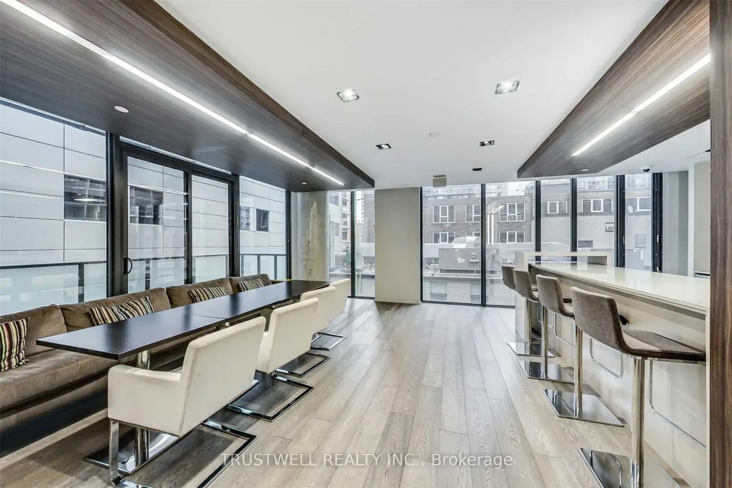 Additional image 18 of 101 Peter Street 1601