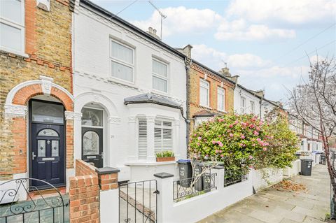 Livingstone Road, London N13