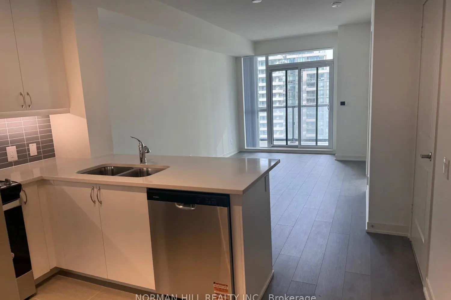Additional image 8 of 4955 Yonge Street 1602