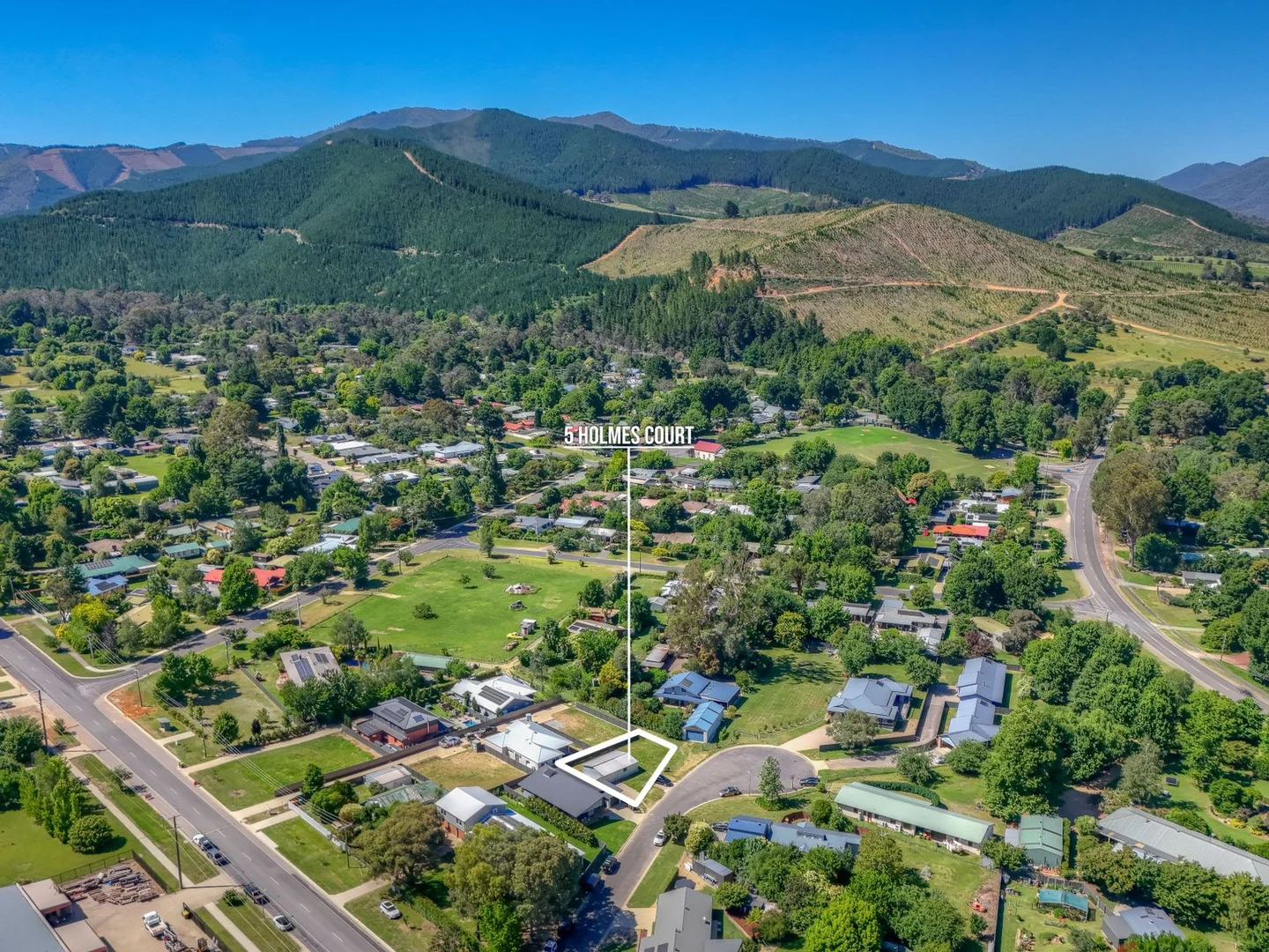 Additional image 8 of 5 Holmes Court, Porepunkah VIC 3740