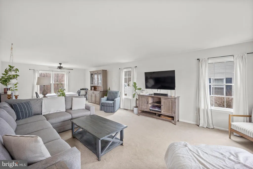 Additional image 8 of 335 Nicholas Court, Wilmington, DE 19808