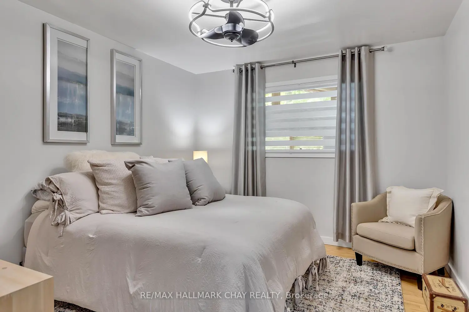 Additional image 12 of 1009 Fairbairn Street