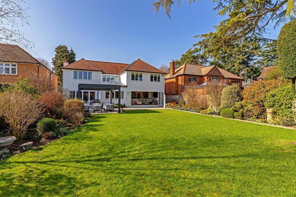 Additional image 28 of Sunderland Avenue, St. Albans