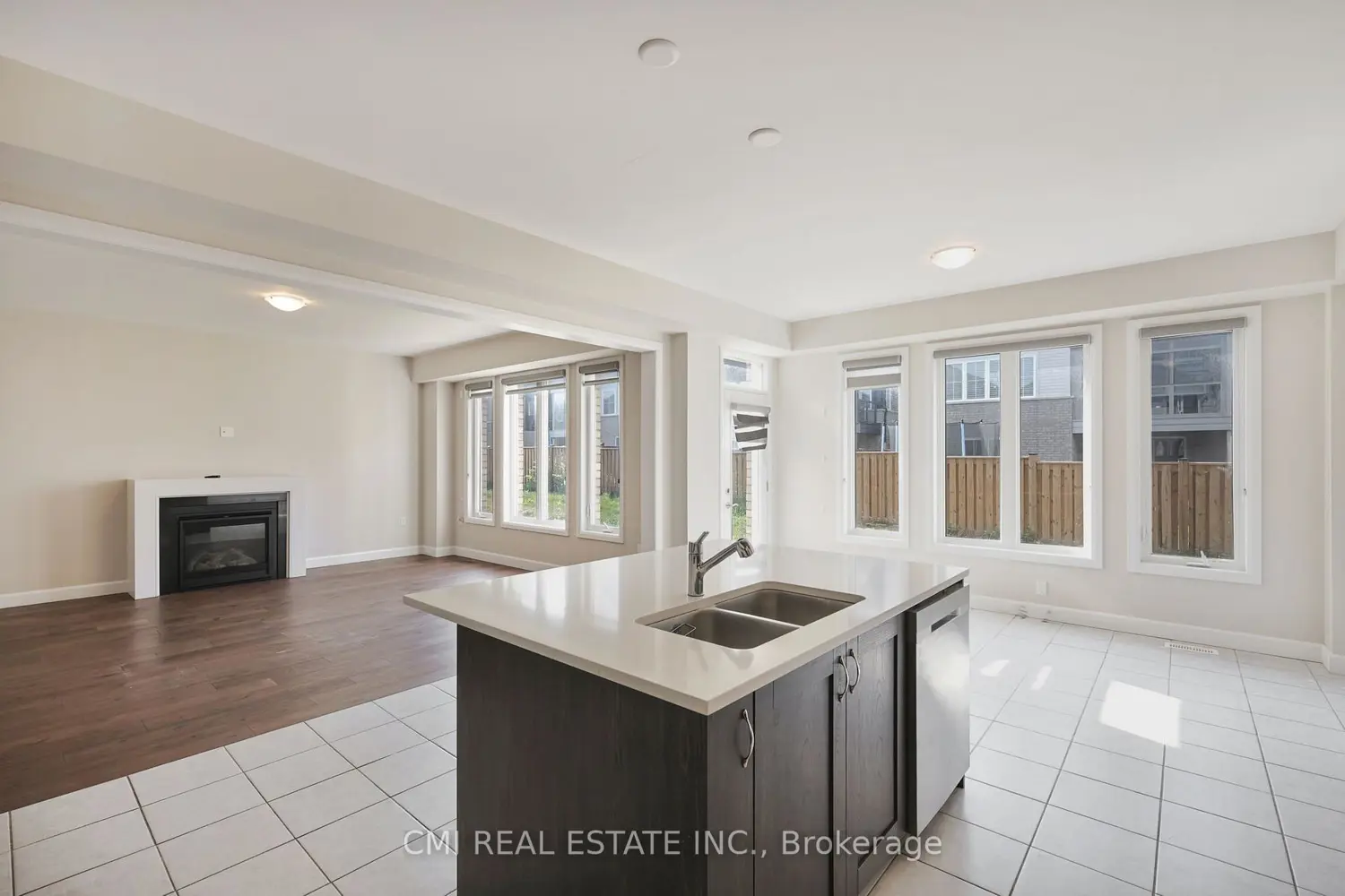 Additional image 4 of 101 York Drive