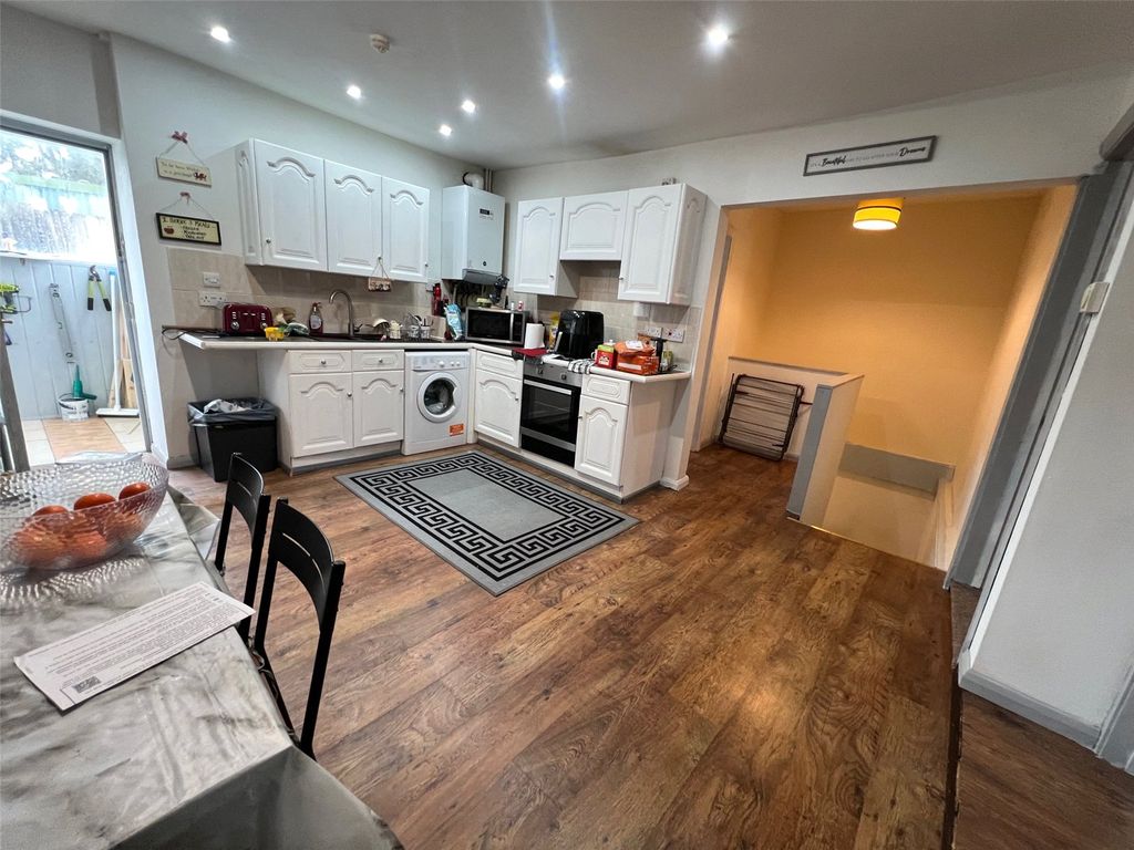 Additional image 3 of 8 bed flat for saleCartlett, Haverfordwest, Pembrokeshire SA61