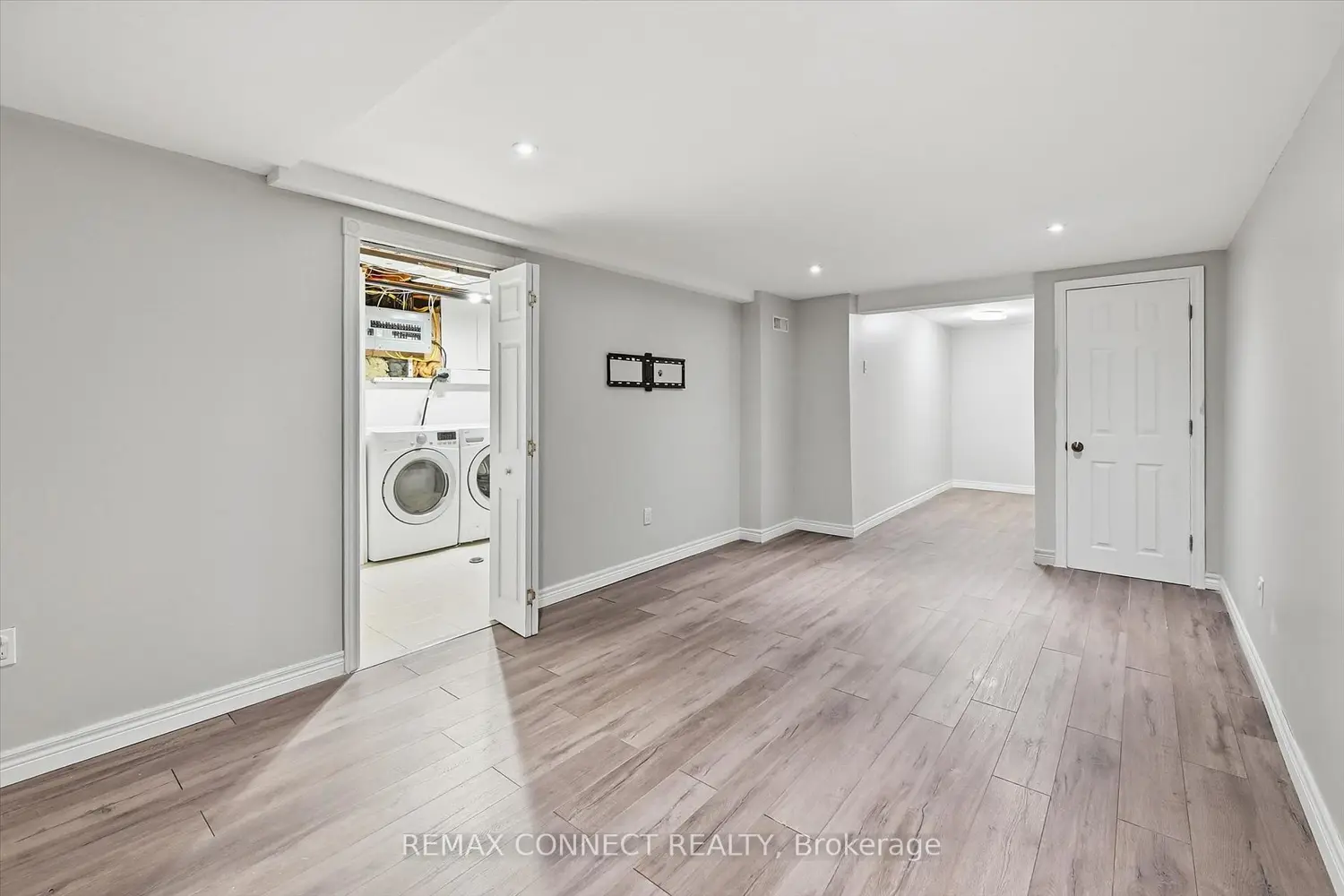 Additional image 17 of 2185 Fairchild Boulevard 23