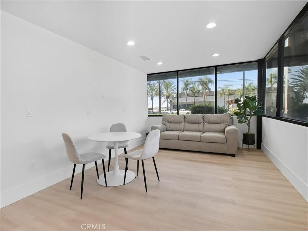 Additional image 41 of 1240 N Jefferson St, Anaheim, CA 92807