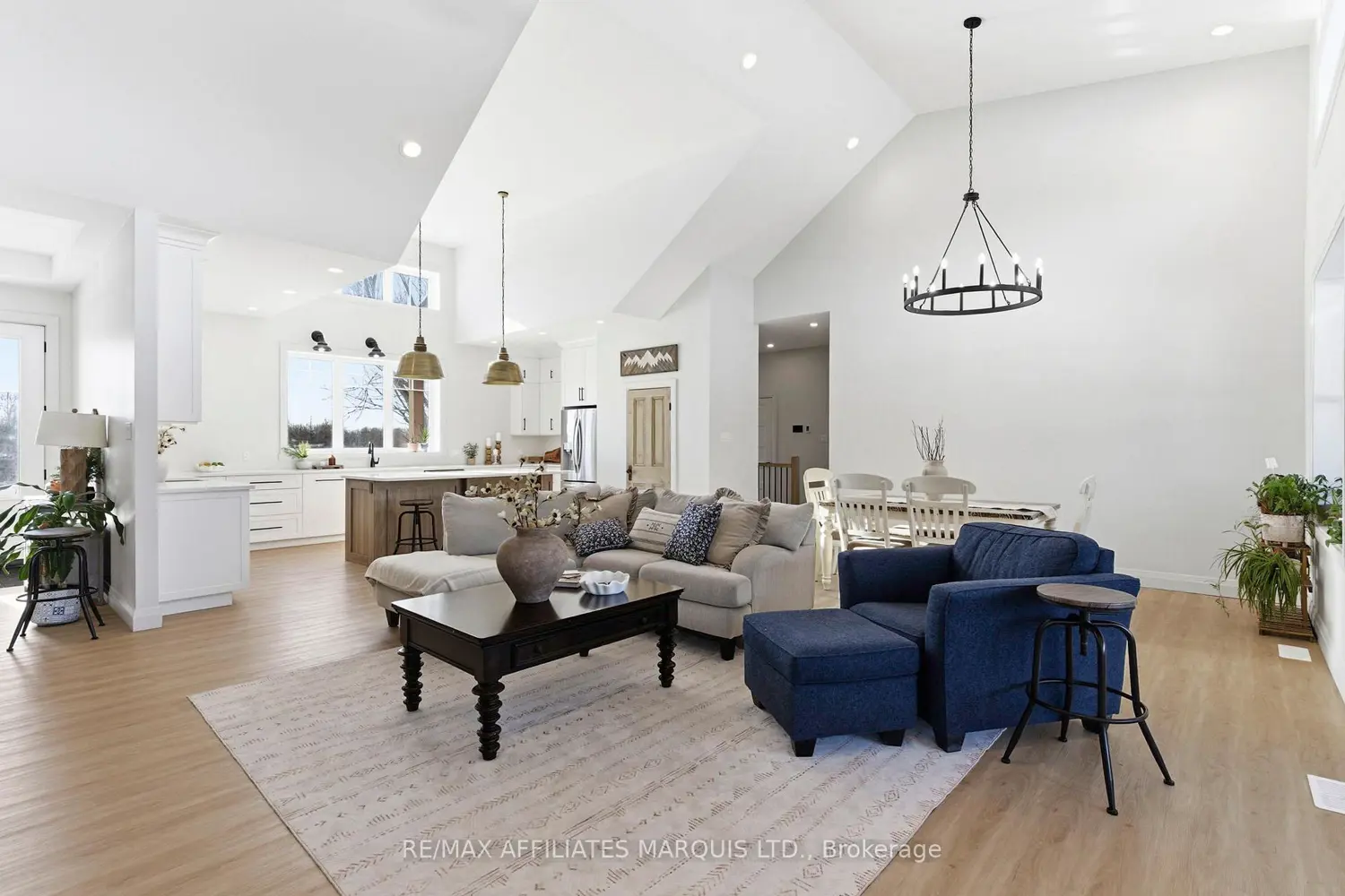 16119 Eamer Road photo 3