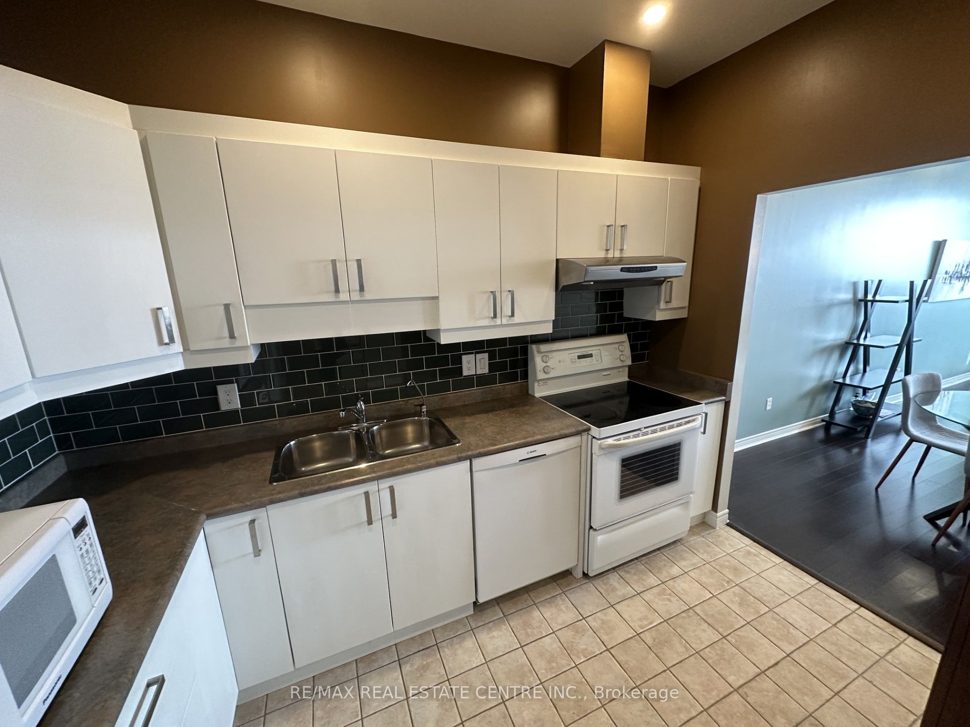 Additional image 6 of 506-5 Ogilvie Street, Hamilton, ON, L9H 2S1