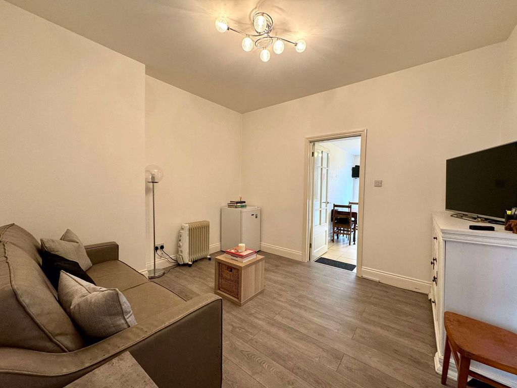 Additional image 2 of 1 bed flat for sale6 Victoria Street, St Helier JE2