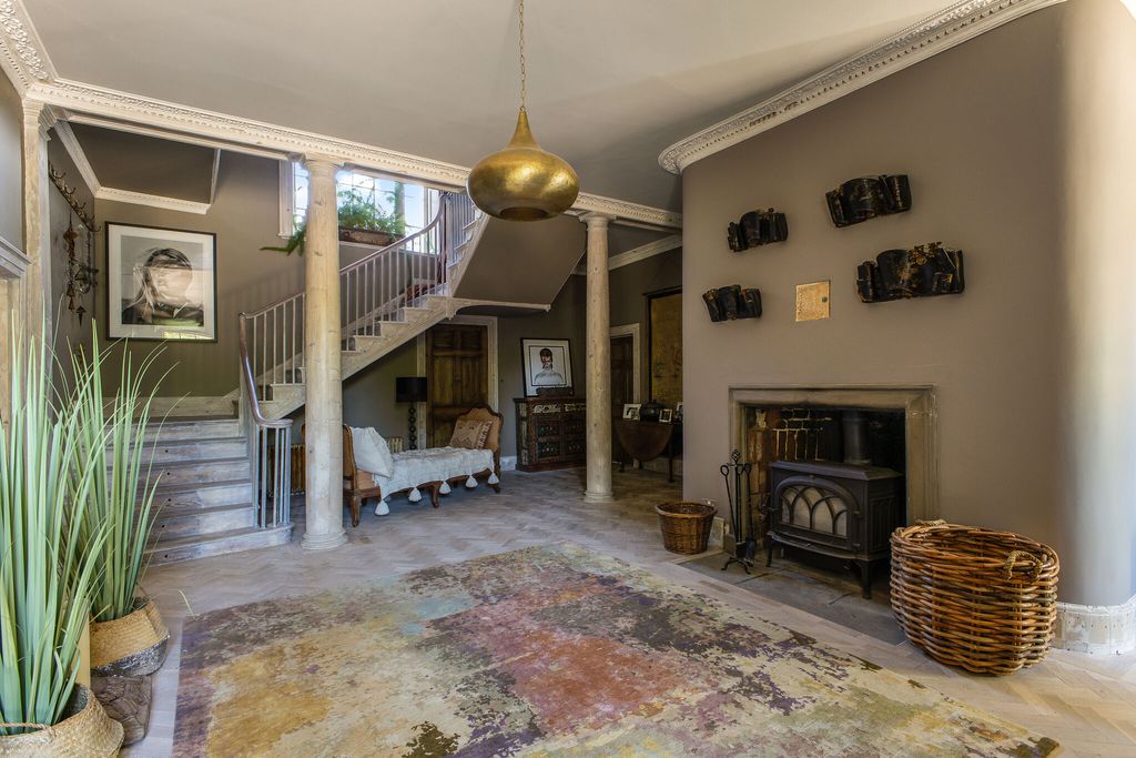 Additional image 7 of 9 bed detached house for saleAshendene Road, Bayford SG13