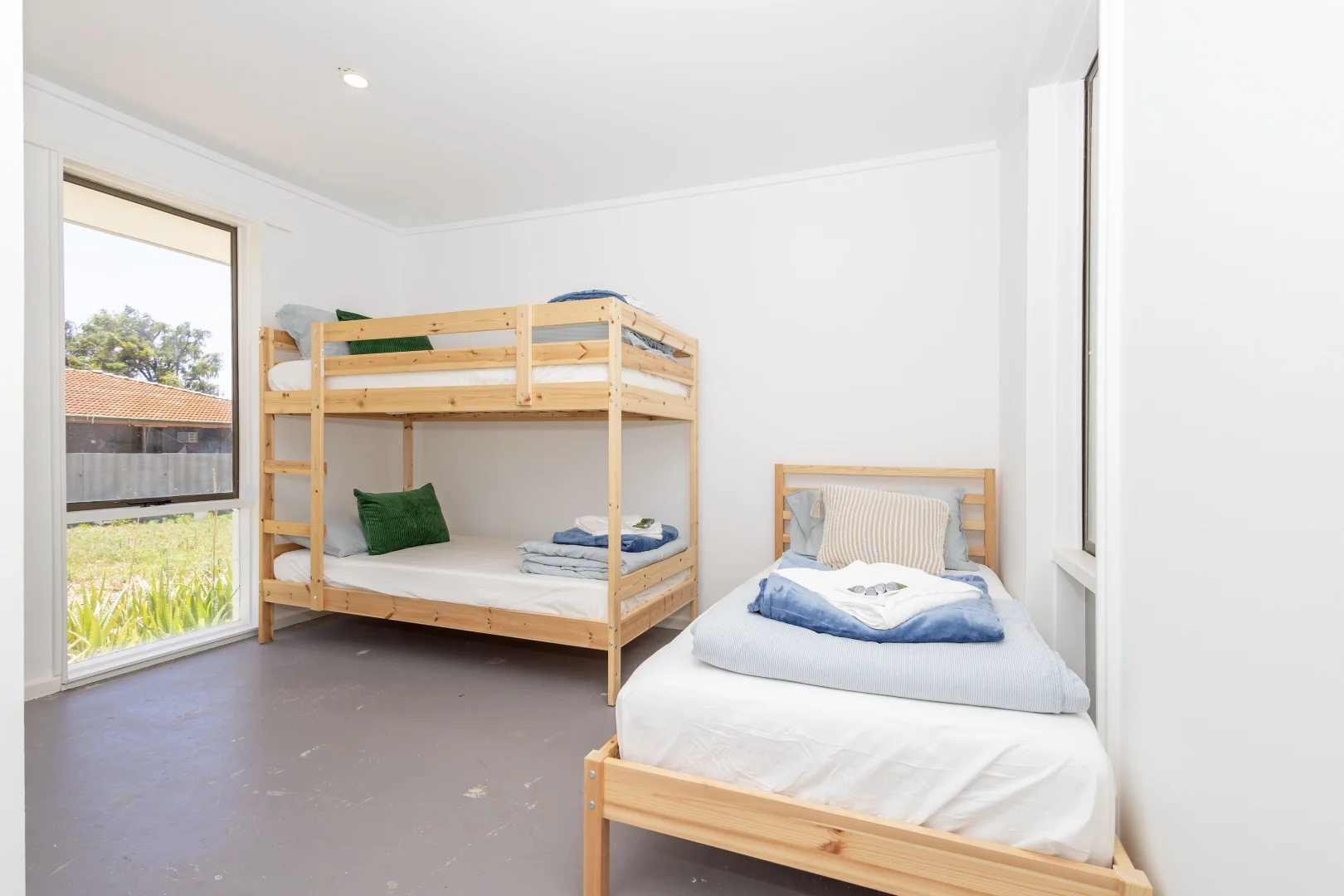 Additional image 22 of 46 Thomas St, Leeman WA 6514