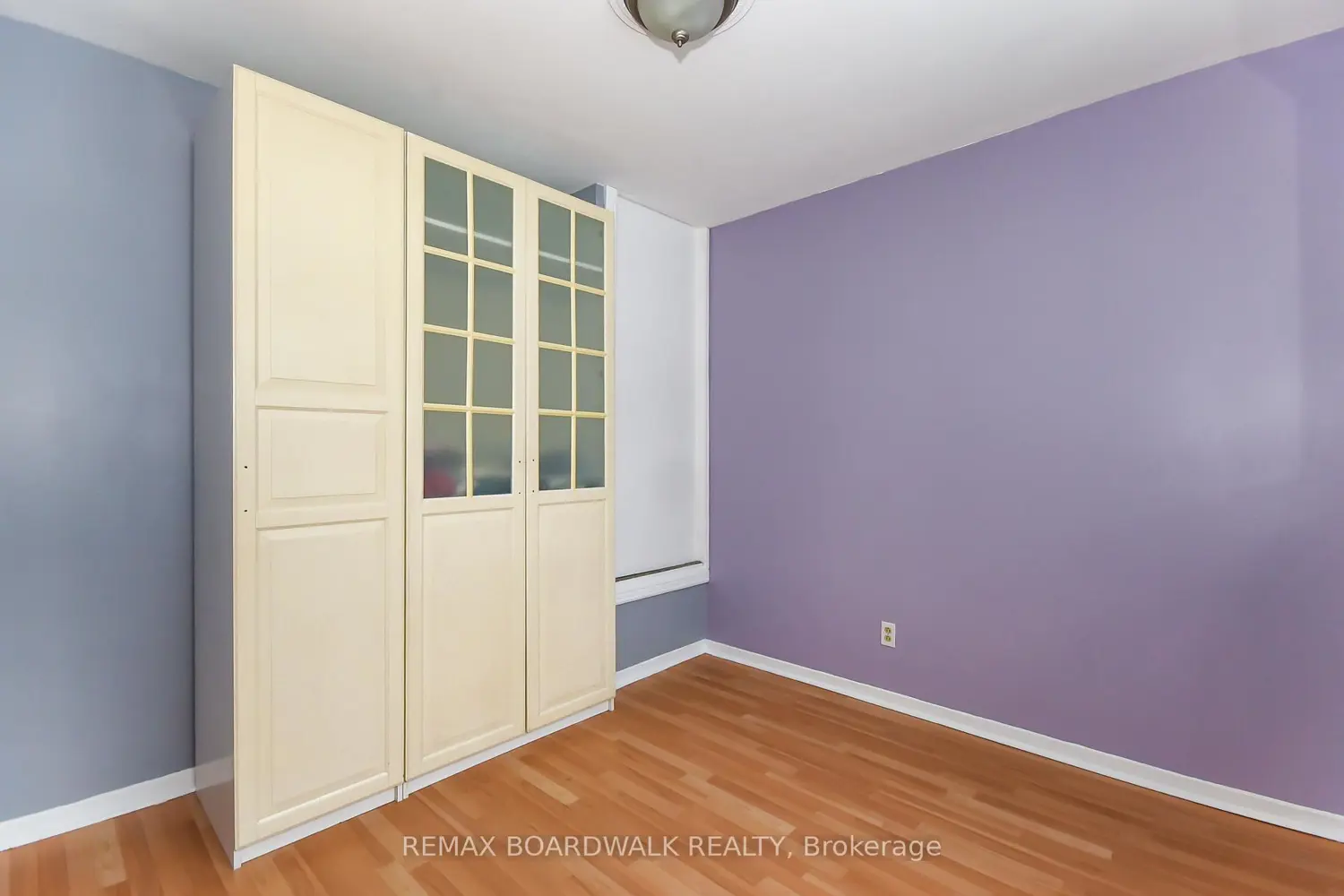 Additional image 9 of 406 Marguerite Avenue