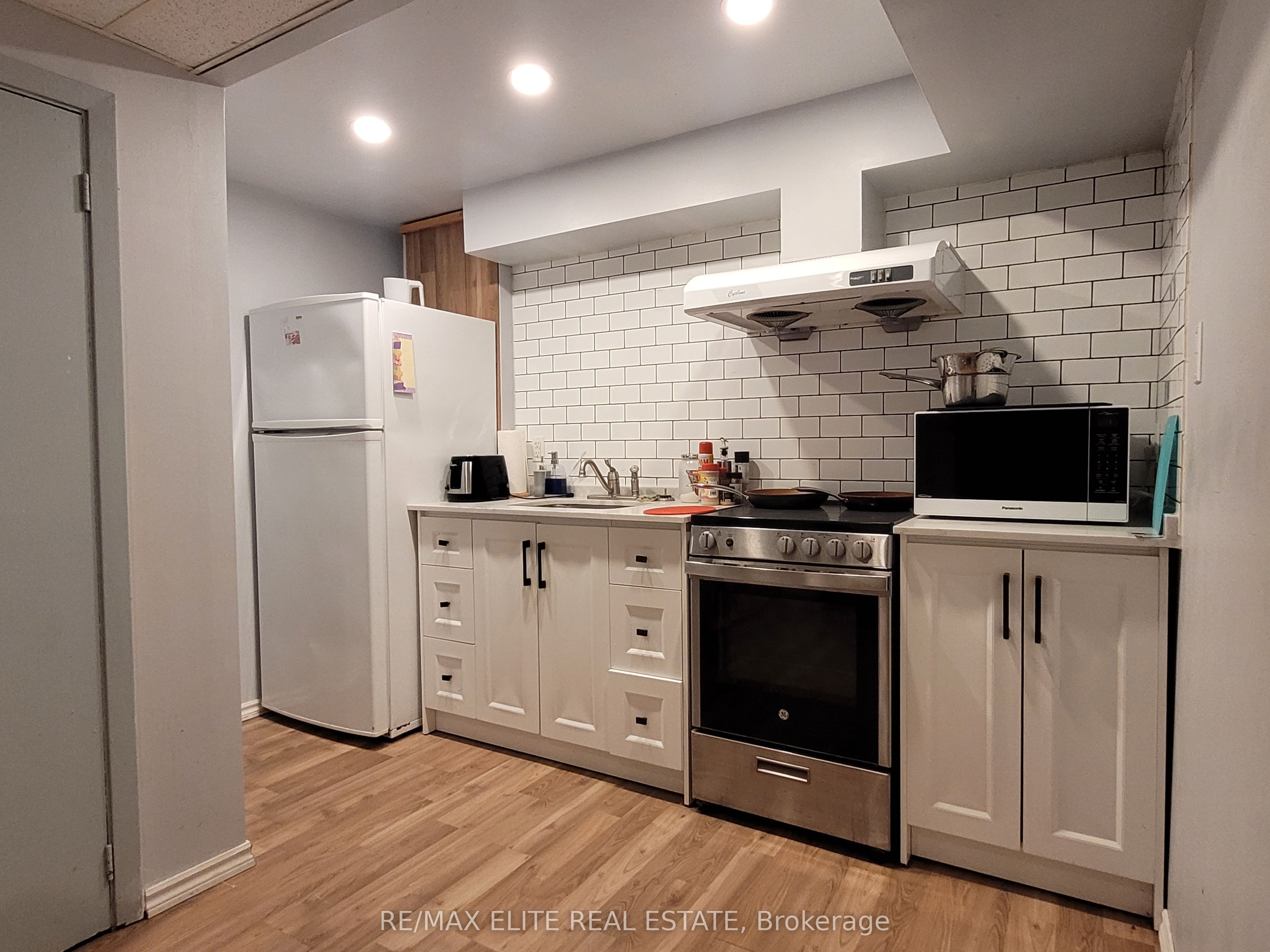 Additional image 4 of Lower-3448 Ellengale Drive, Mississauga, ON, L5C 1Z7
