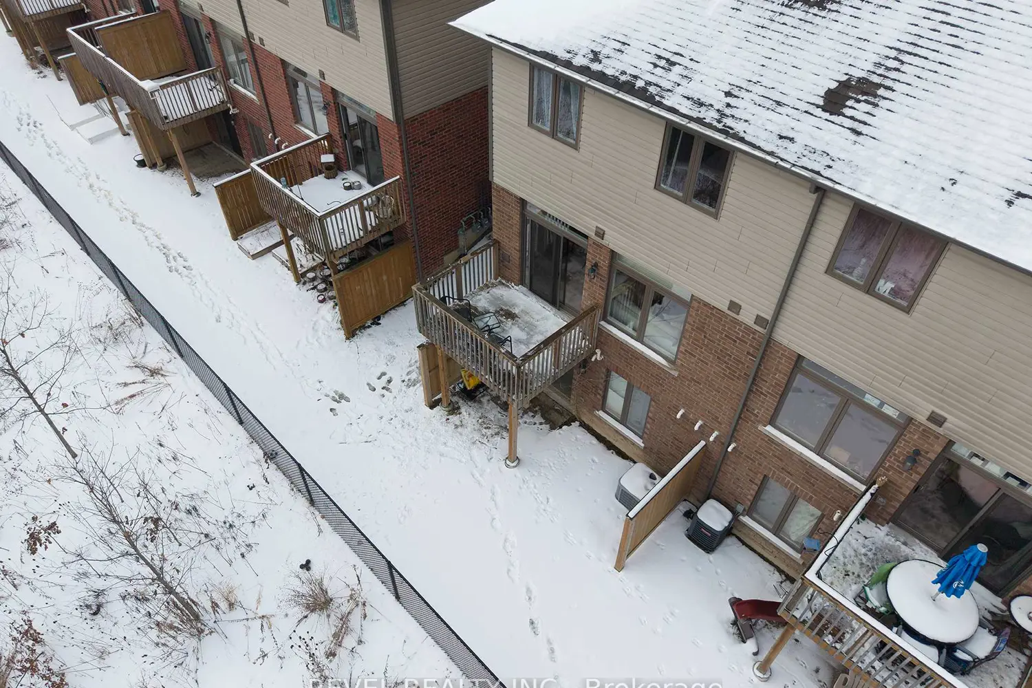 Additional image 18 of 77 Diana Avenue 49