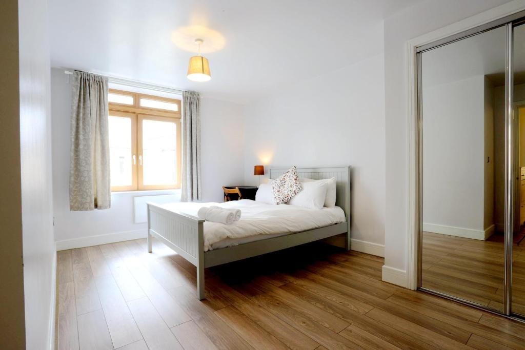 Additional image 17 of 2 Bed Flat, Upper Marshall Street, B1, N1 7GU