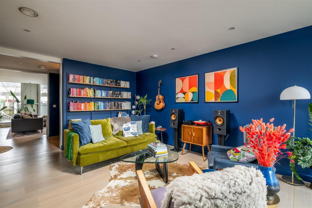 Additional image 8 of Gabriel Square, St. Albans