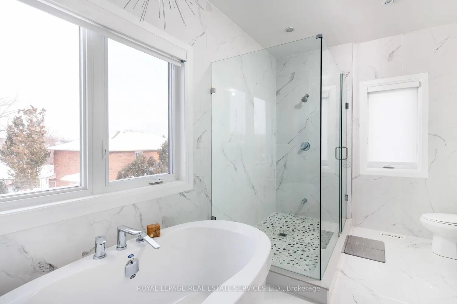 Additional image 13 of 175 Burloak Drive