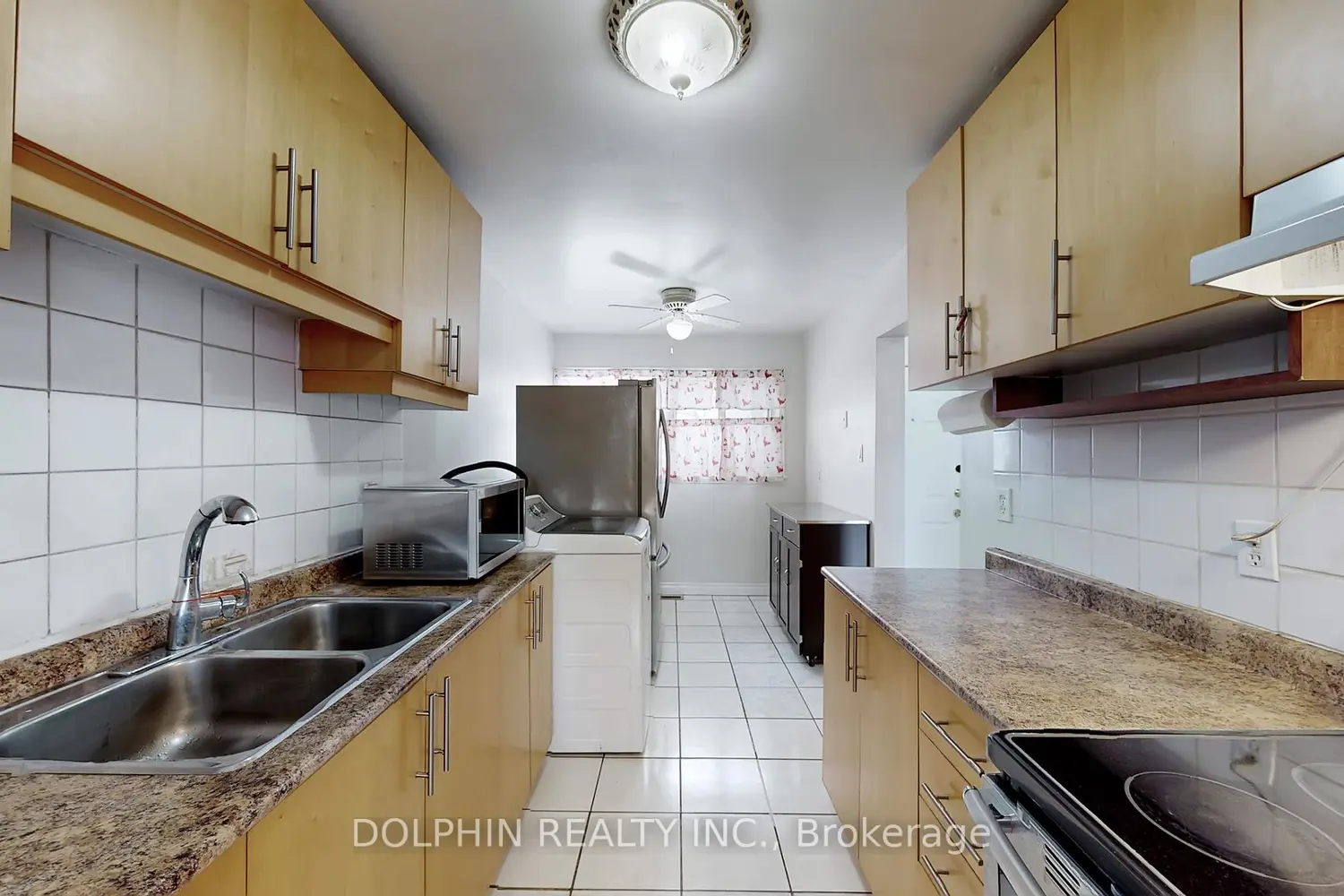 Additional image 3 of 15 Fleetwood Crescent 15