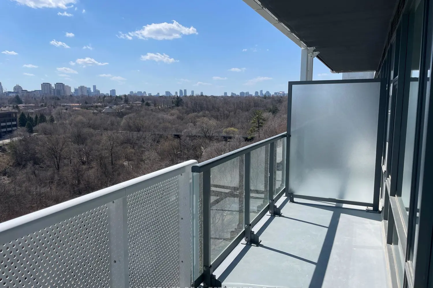 Additional image 12 of 25 Adra Grado Way 832