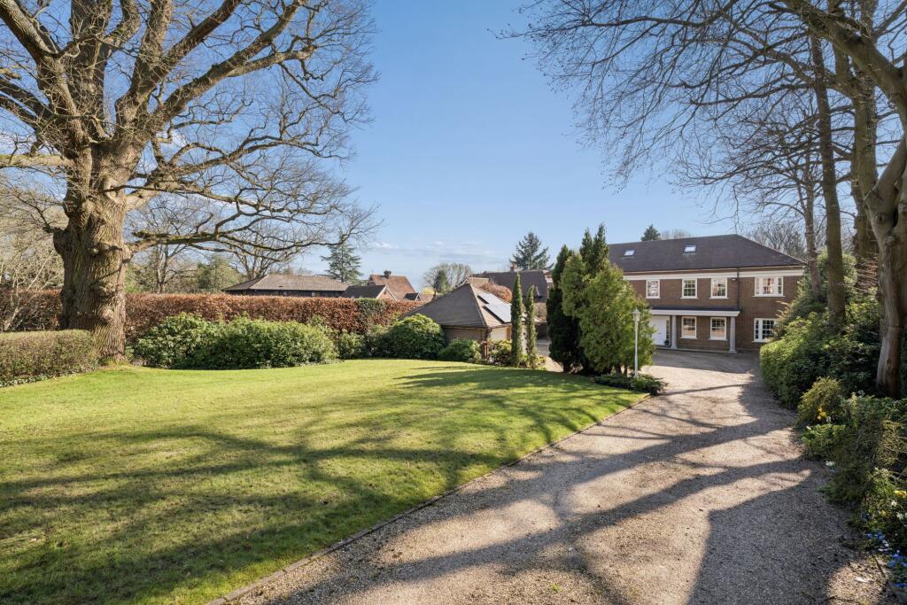 Additional image 40 of Marshals Drive, St. Albans, AL1