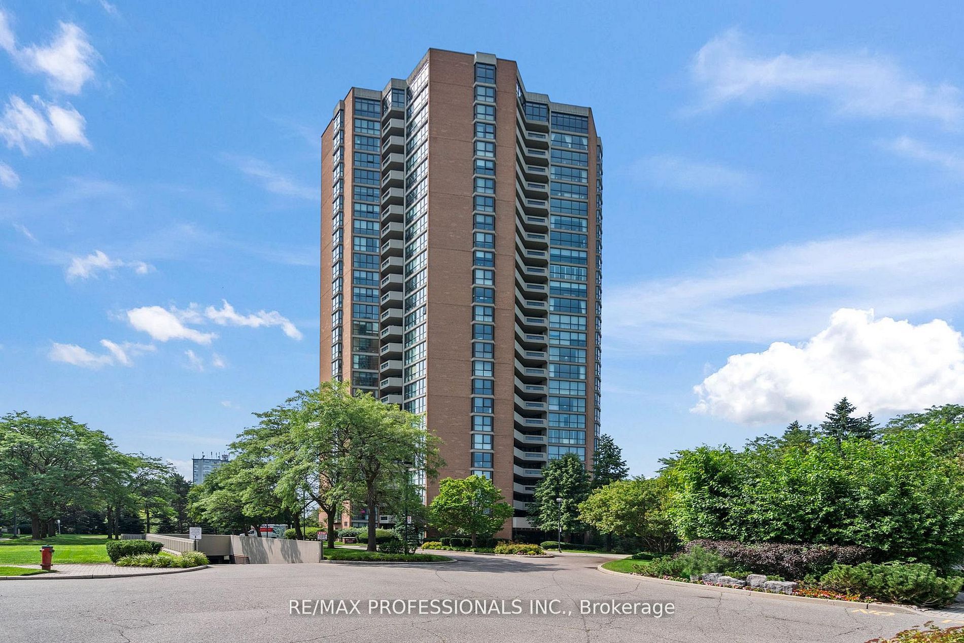 1410-2000 Islington Avenue, Toronto, ON, M9P 3S7
