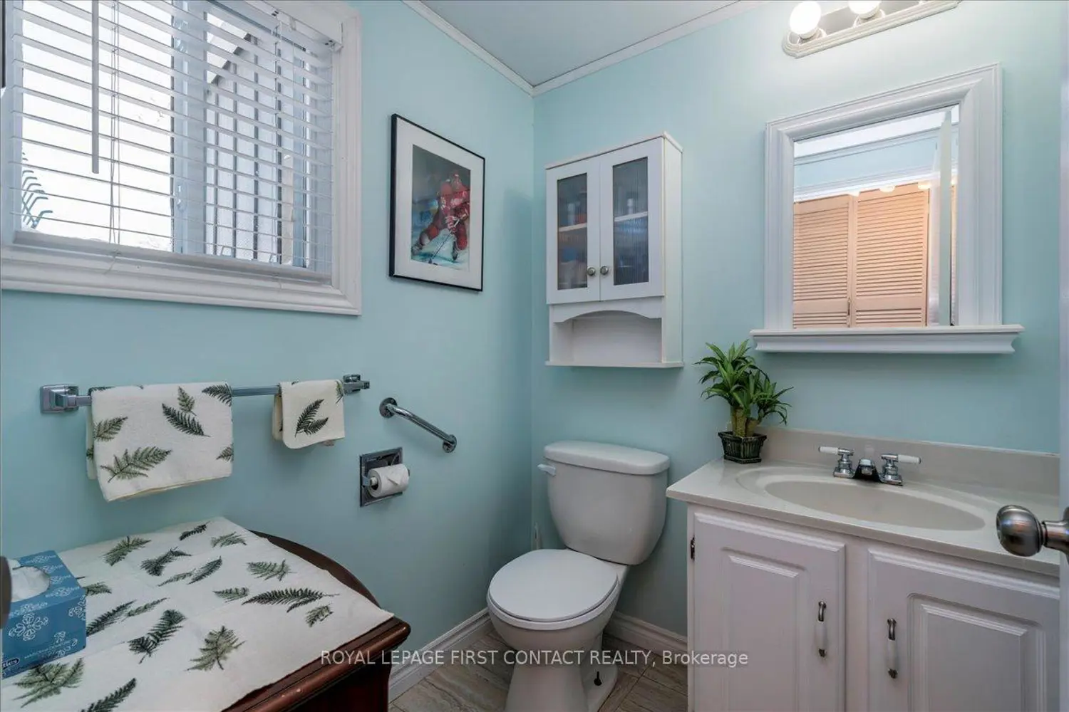 Additional image 15 of 5 Terra Nova Arm