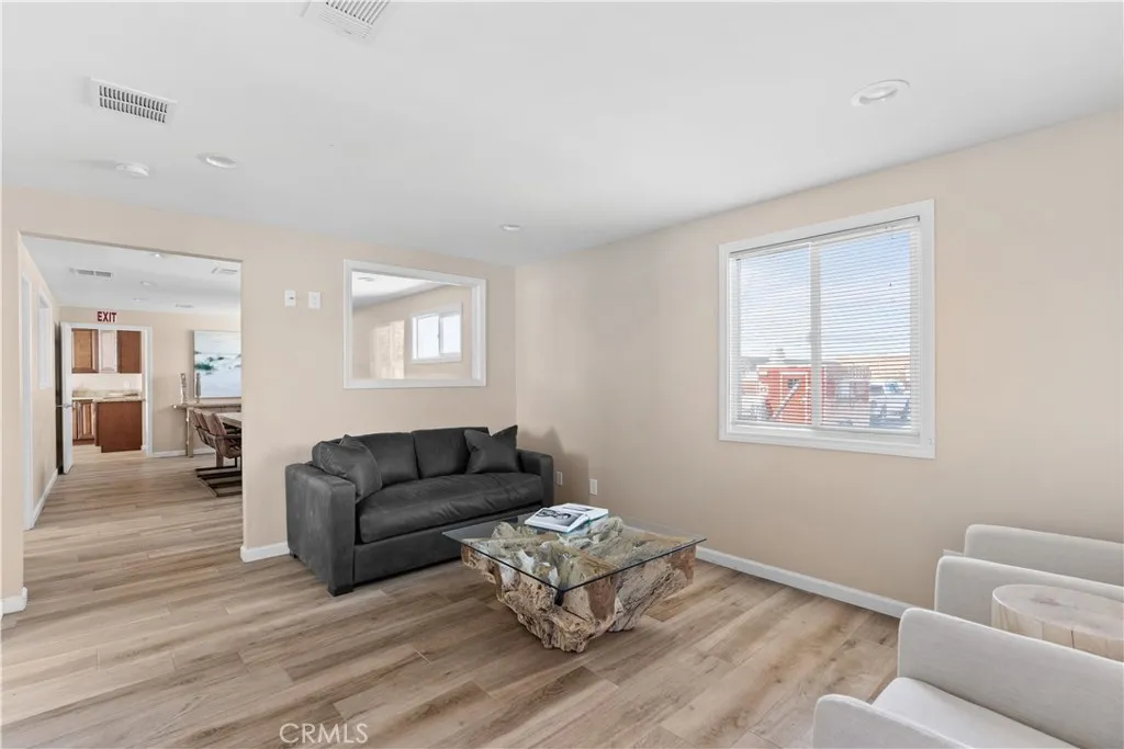 Additional image 12 of 202 W Betteravia Road, Santa Maria, CA 93455