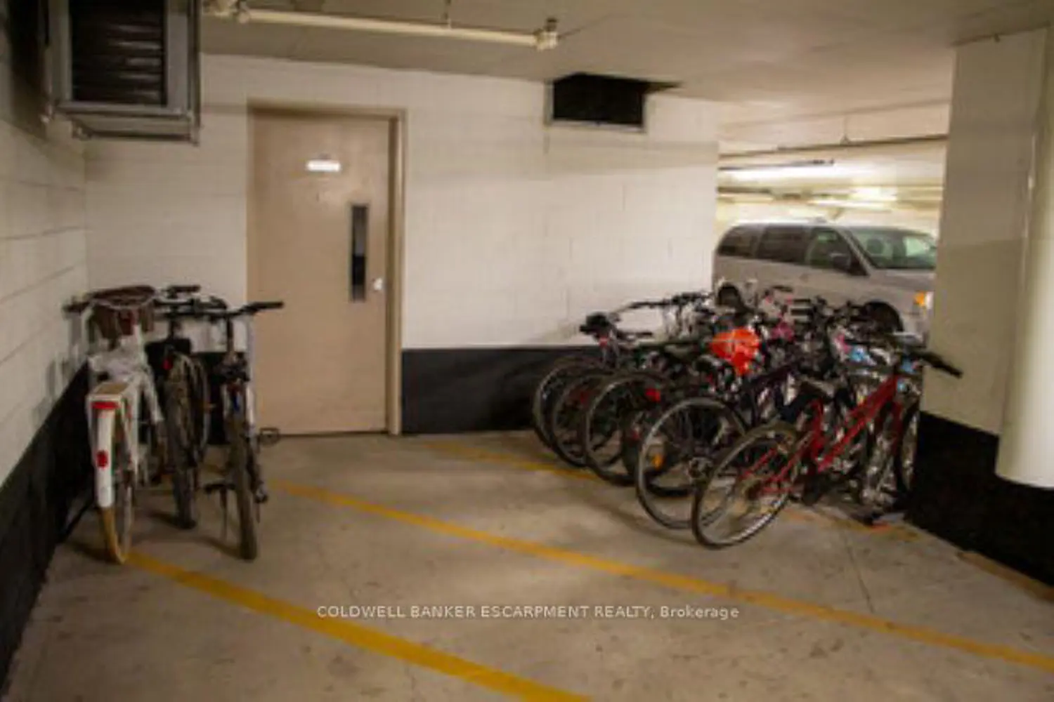 Additional image 14 of 3070 Rotary Way 425