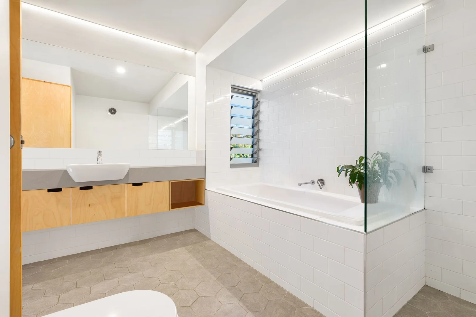 Additional image 9 of 26 Parkes Avenue, Byron Bay NSW 2481