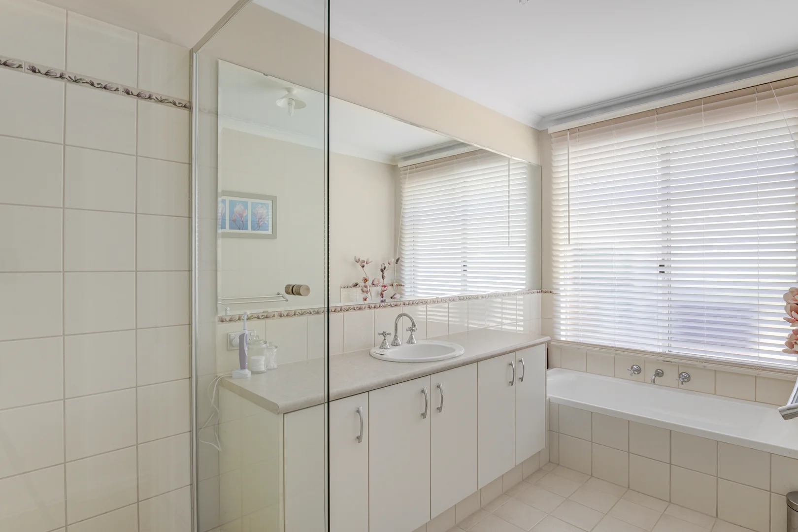 Additional image 24 of 220 Viveash Road, Swan View WA 6056